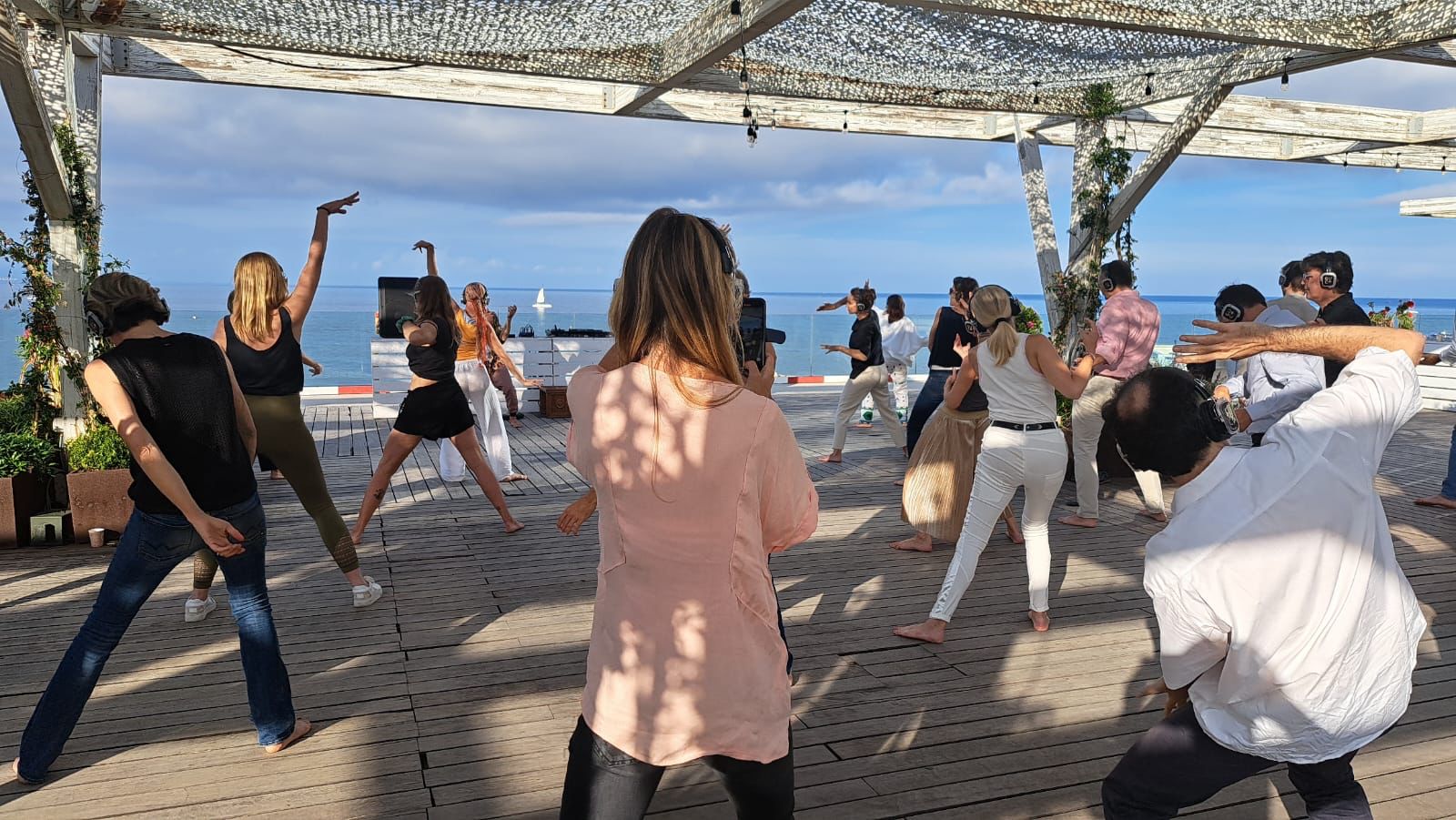 Visuel principal de l'article : Le Centre des Jeunes Dirigeants de Barcelone clôture l’année en rooftop.